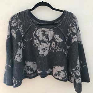 Oversized FREE PEOPLE Cropped Sweater Boho